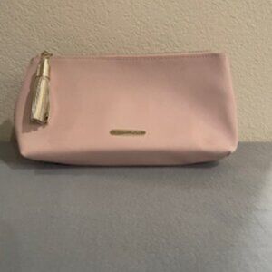 Michael Kors Pink Cosmetic Pouch w/gold zipper/ tassel #105